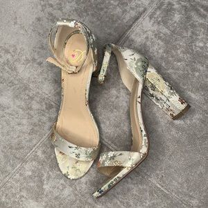 Open Toe Chunky Sandal